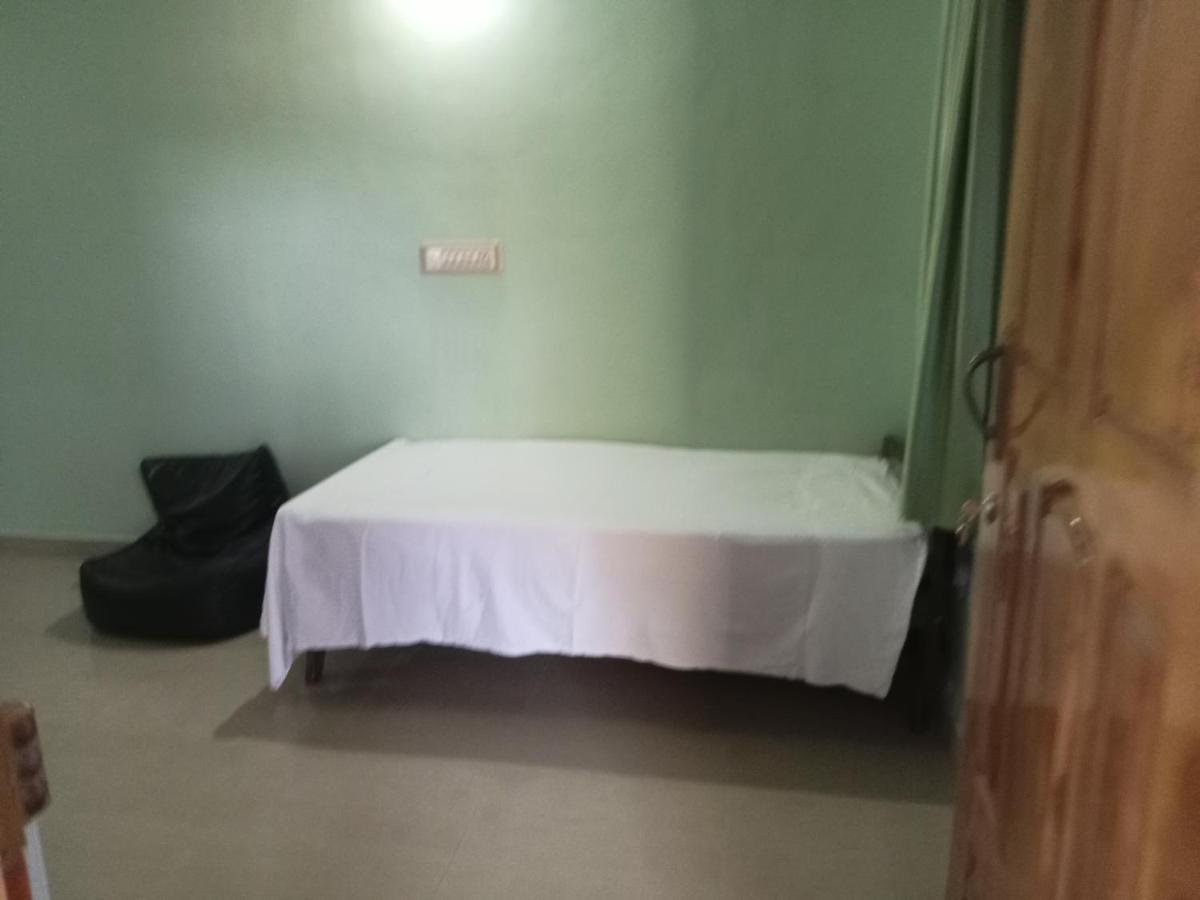 Krupa Homestay มาดิเครี ภายนอก รูปภาพ